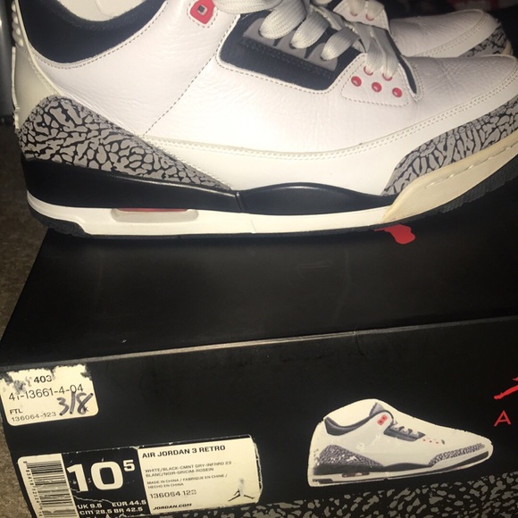 Jordan retro 3 infrareds! Size 10.5 195$ obo - Picture 2 of 3